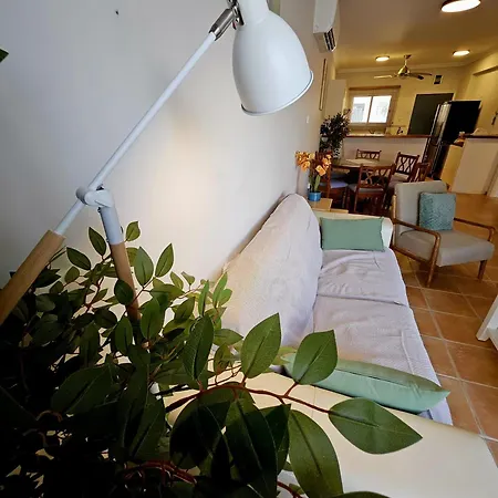 Appartamento Family-friendly 2br Poolside With Terrace, Universal Area